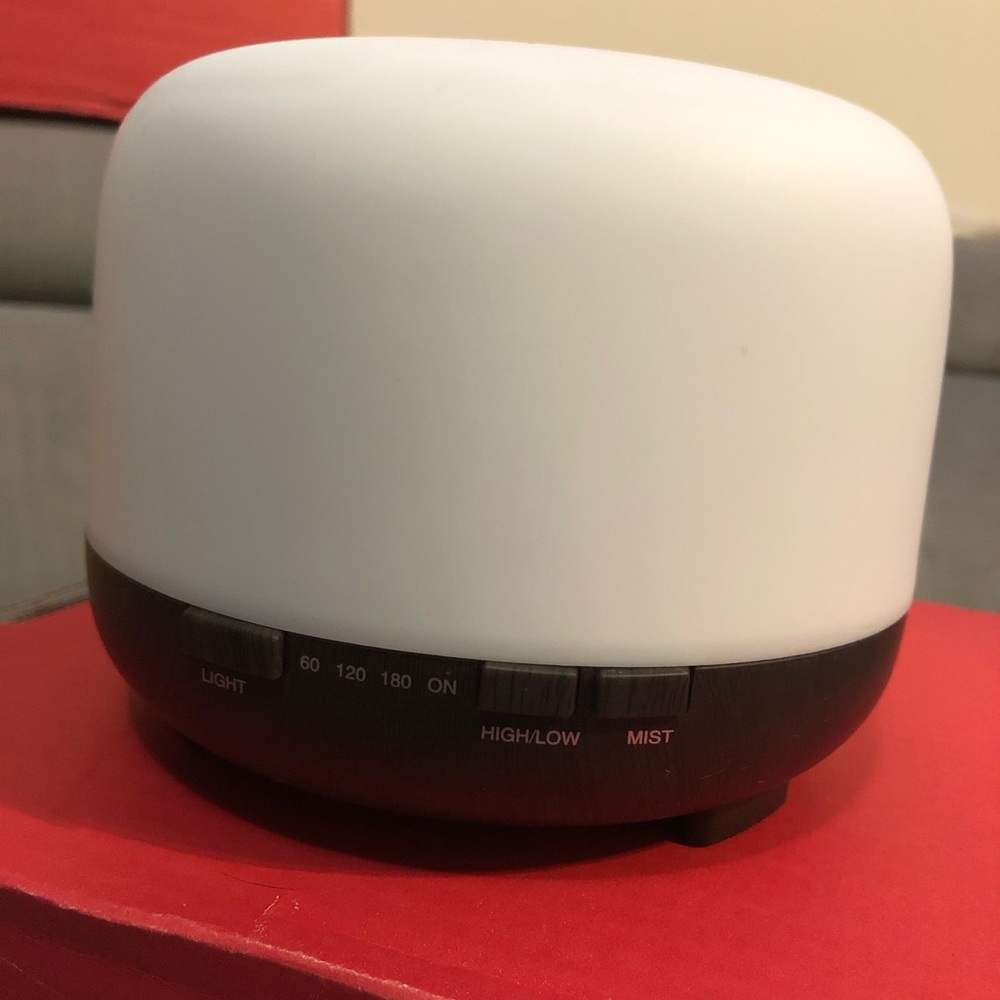 Diffuser/humidifier